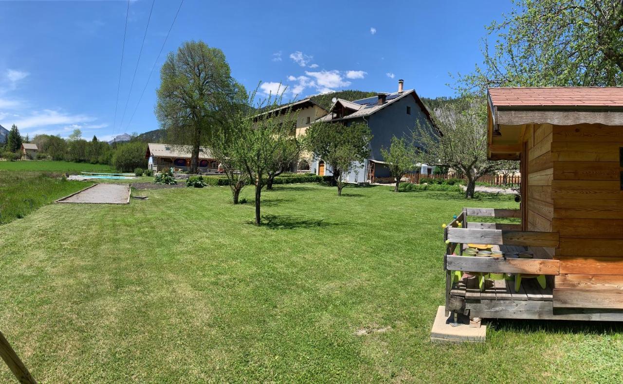 L'Escale En Ubaye Bed and Breakfast Saint-Pons  Eksteriør billede