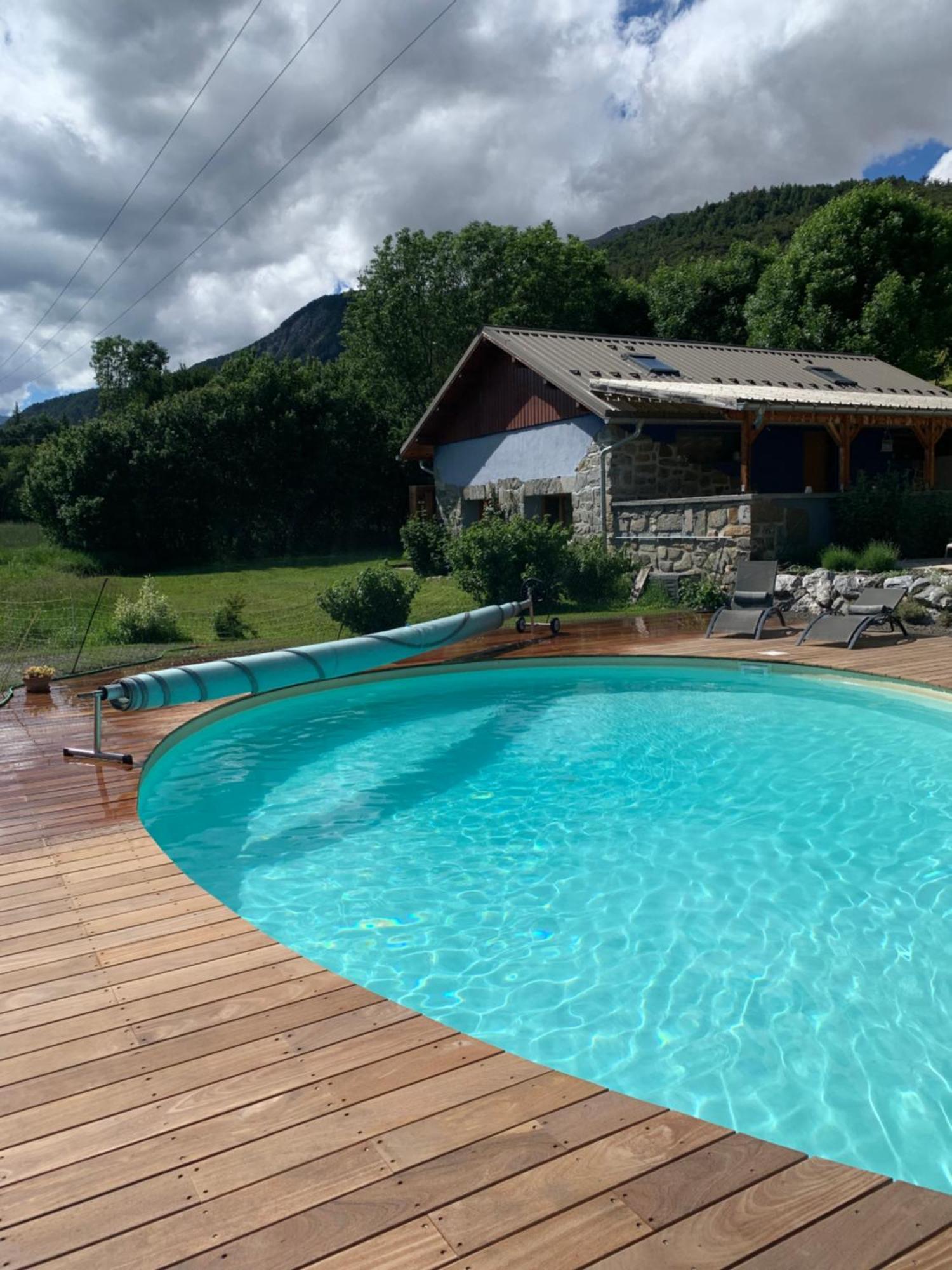 L'Escale En Ubaye Bed and Breakfast Saint-Pons  Eksteriør billede