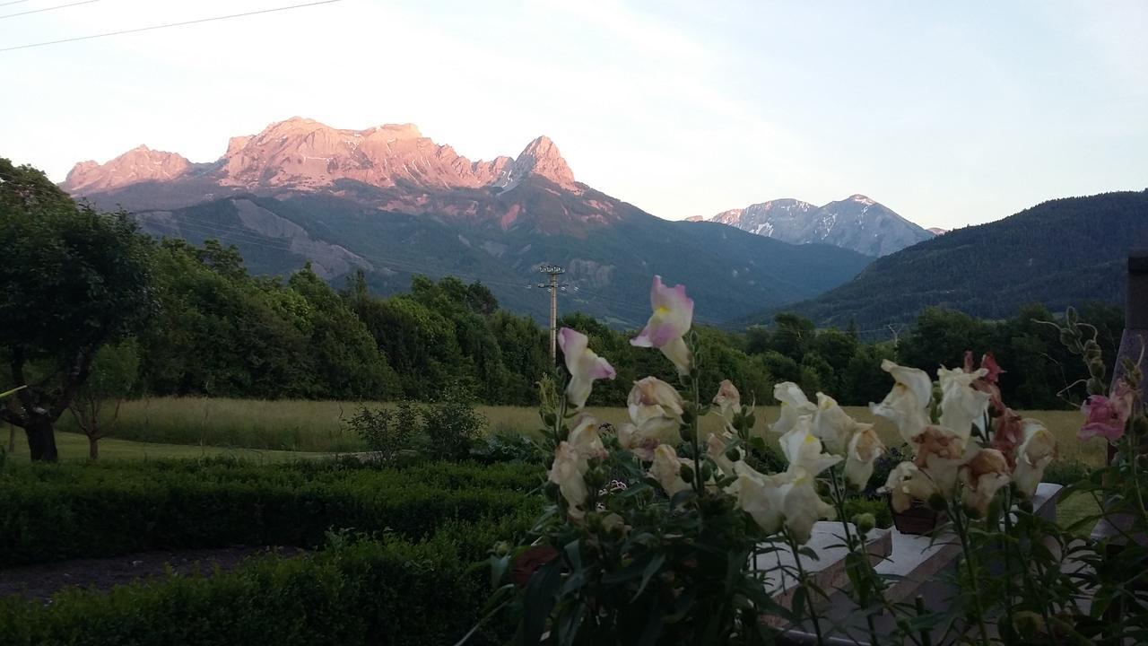 L'Escale En Ubaye Bed and Breakfast Saint-Pons  Eksteriør billede
